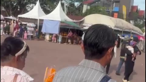 That Luang Festival Day 1! #exploreasia #laostravel #laoscapital