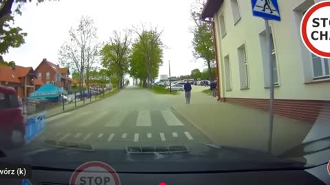 Owieczki drogowe - pierwszeństwo najmojsze