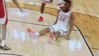 Things got a Lil dirty between st John's vs Arkansas