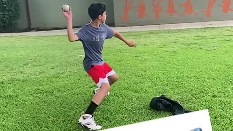 12 YEAR OLD KID PITCHING AT 90 MPH UNBELIEVABLE!! #shorts #mlb #baseball #pitching #worldrecord