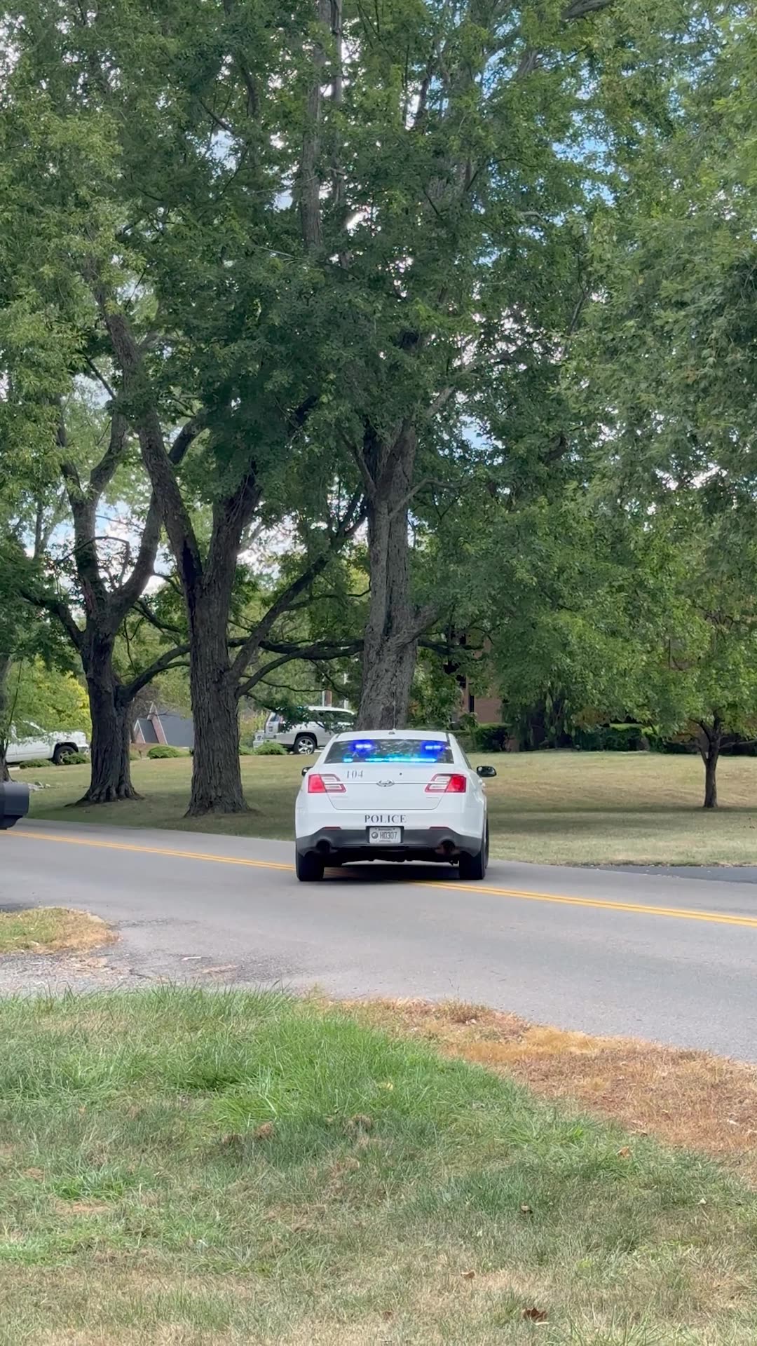 Driver Doesn T Stop For School Bus Finds Waiting Cop
