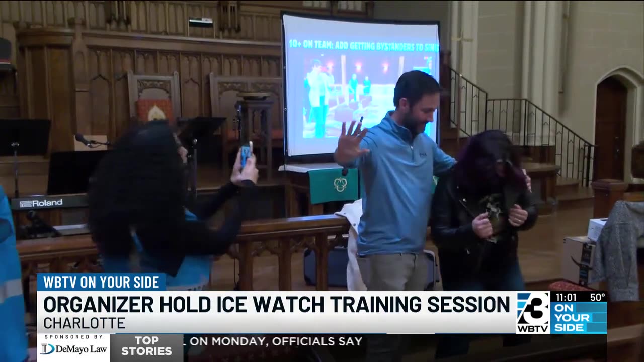 Liberal Women Role Play as Illegal Aliens to Teach Volunteers How to Resist ICE