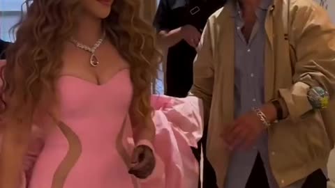 Met Gala 2025 Shakira!
