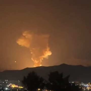 Heavy strikes in Eastern Tehran with a large fire burning