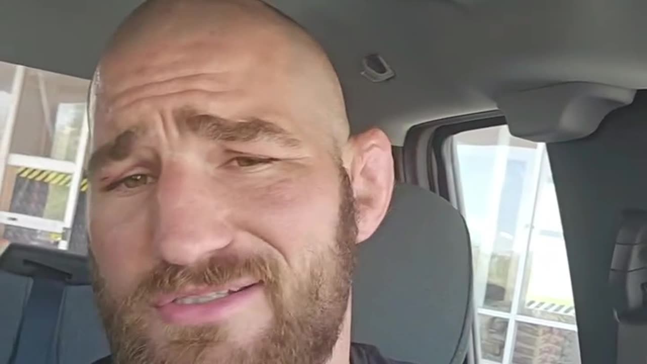 Sean Strickland Predicts Dricus du Plessis will 'Break' Khamzat Chimaev in Round 5 at UFC 319
