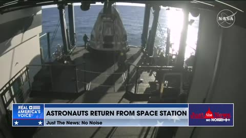 NASA ASTRONAUTS RETURN HOME