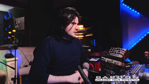Producing a Song on Bitwig Studio LIVE | Music Production Techniques Breakdown