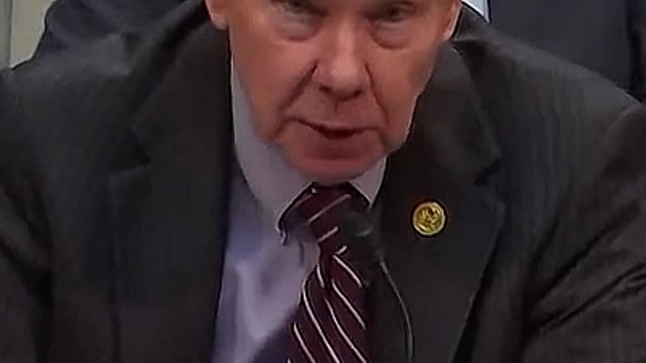 Congressman James Comer ask's Tom Davis how has tele work hurt the federal workforce #SHORTS