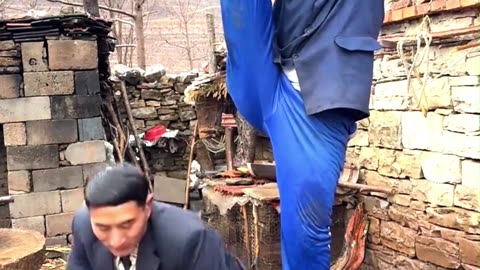 A Family Built On Physical Art