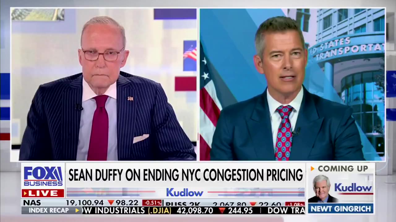 🚩 Sec Duffy pushes back on the insane congestion pricing in New York City