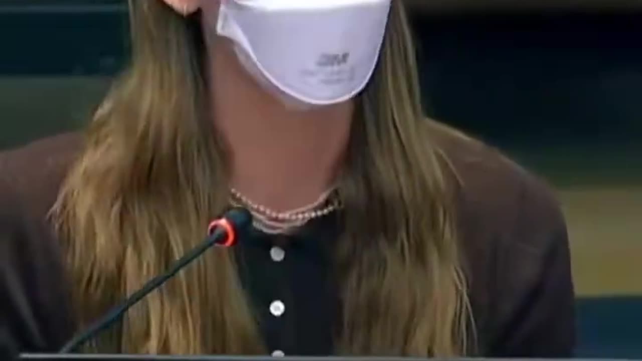 Ben Affleck and Jennifer Garner’s daughter demands MASK MANDATES at the UN.