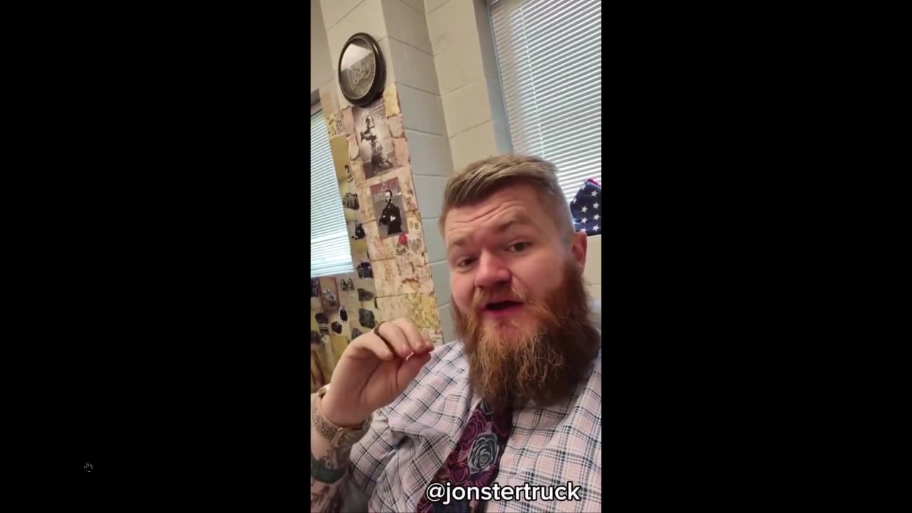 This simple! Teacher discovery after his state bans phones in schools.