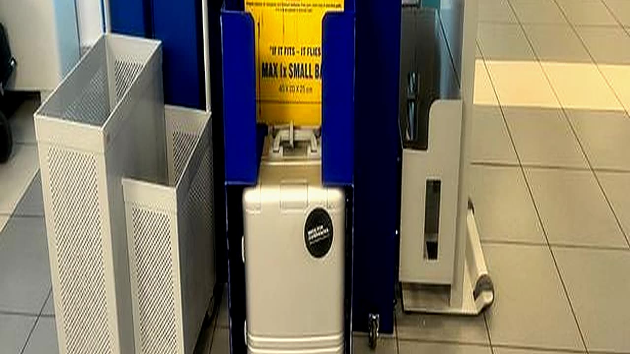 These Ryanairapproved Suitcases Made Sharing Lug