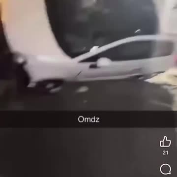 🚨🇬🇧BREAKING NEWS A man drove his car into a crowd in Bedfordshire