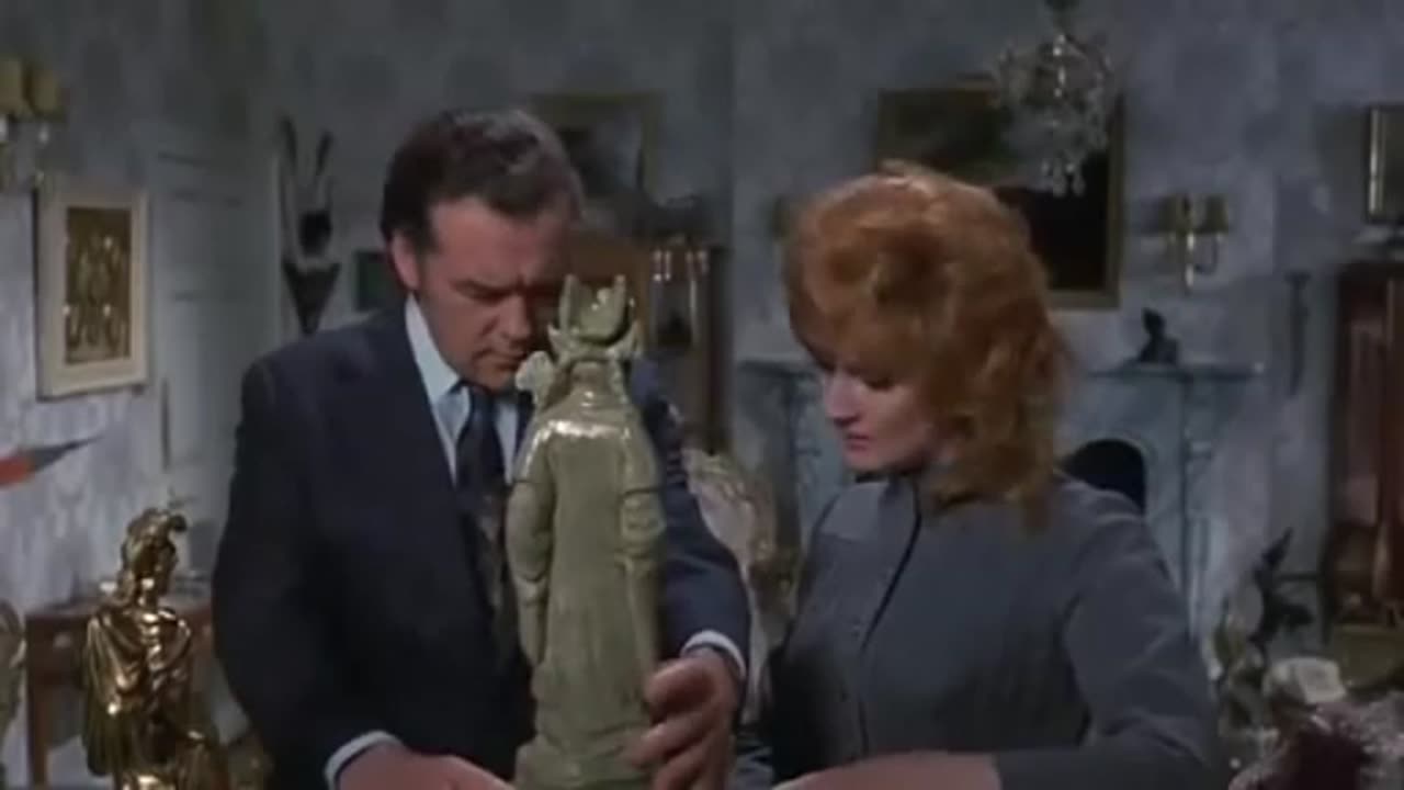 "Tales from the Crypt" Starring Joan Collins and Peter Cushing