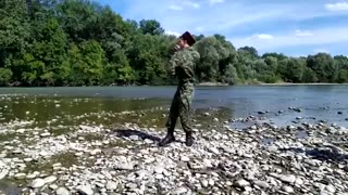 "Ойся ты ойся" - Казачья лезгинка завораживает! Девушки танцуют с шашками. Кубанский казачий хор.