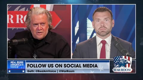 BANNON: The Chinese Communist Party Is Plotting To Take Down The US Dollar As The World’s Reserve Currency. Their Banks Are Buying Gold At Record Rates