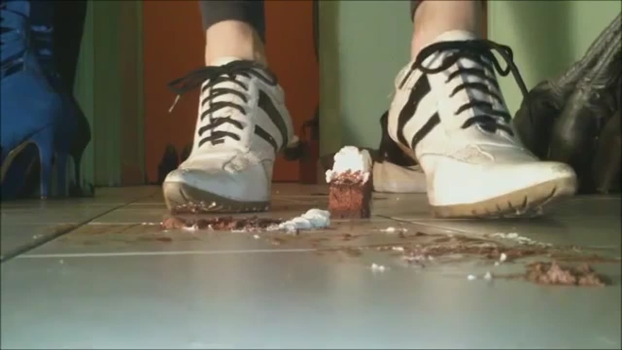Walkover Crush