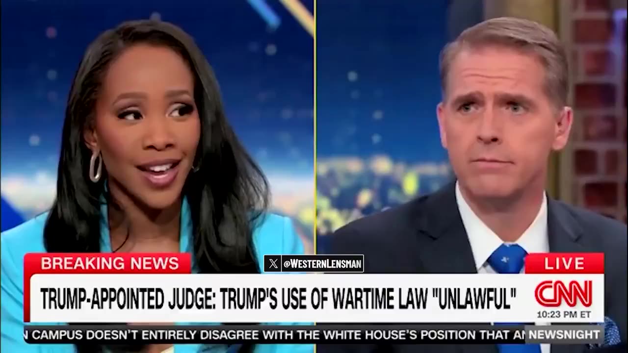 Scott Jennings RIPS CNN panel who wants judges to determine when America is being invaded