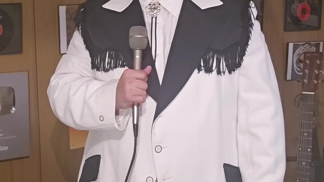 Trent Page vocal demonstration.