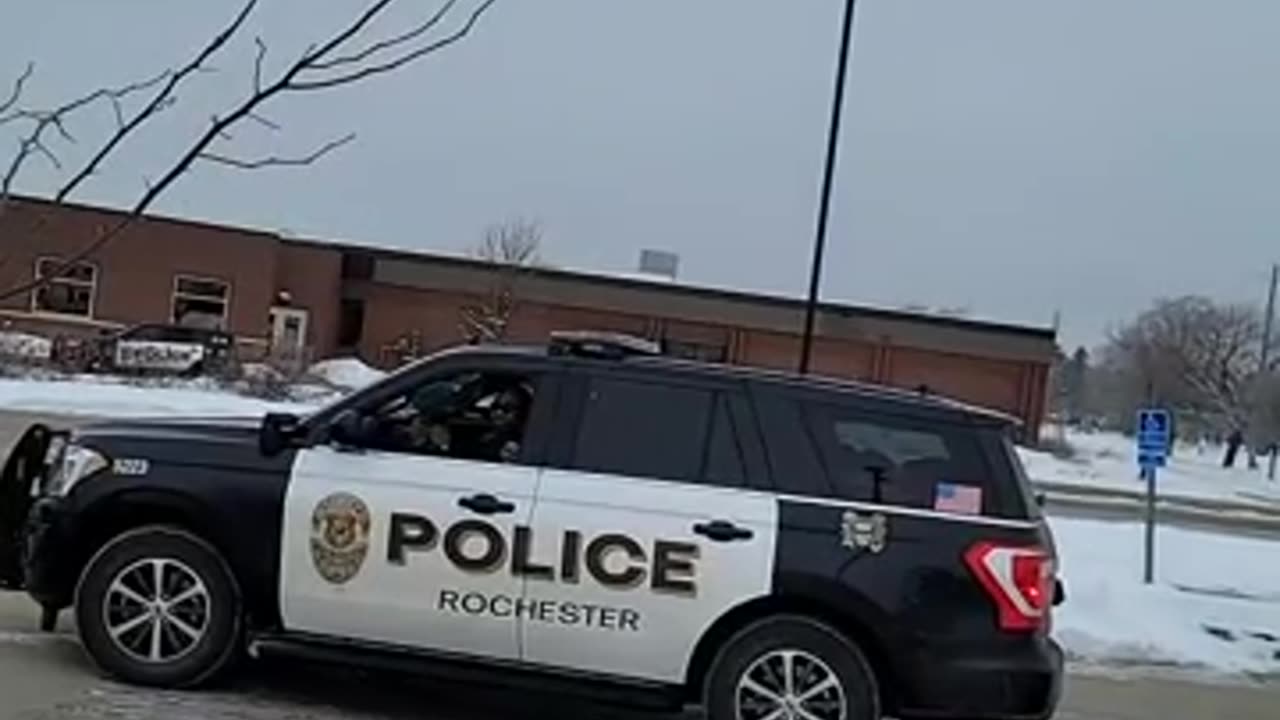 Part 3. Tina Liebling inside, LISA ROSS of C.E.R.T. at my car with RPD!