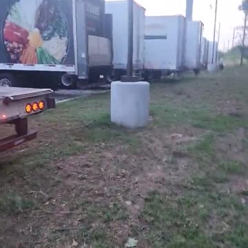 PIECE OF SHIT DRIVER PT 2 #ourtruckinglife #reallifetruckers #truckdriver #trucking #atruckerslife