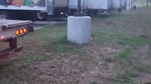 PIECE OF SHIT DRIVER PT 2 #ourtruckinglife #reallifetruckers #truckdriver #trucking #atruckerslife