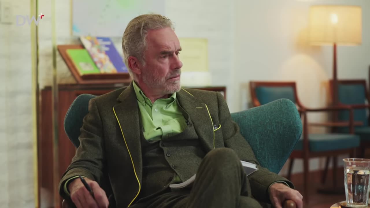 Jordan B Peterson: Irreversible Damage at Fourteen - Detransitioner Clementine Breen!