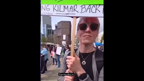 Liberal white woman says she gets her “news” from Elizabeth Warren..