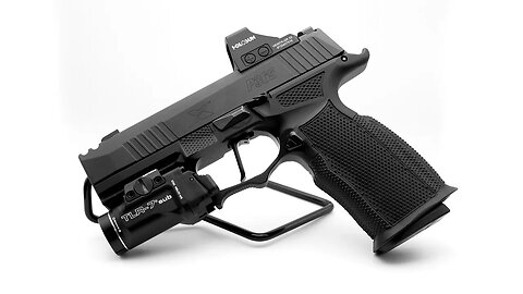 M*CARBO Custom Shop Hall Of Fame - Sig Sauer P365 XMACRO with Icarus Frame