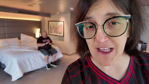 Rainy Roatán Chaos 🌧️🛳️| MSC World America Day 3