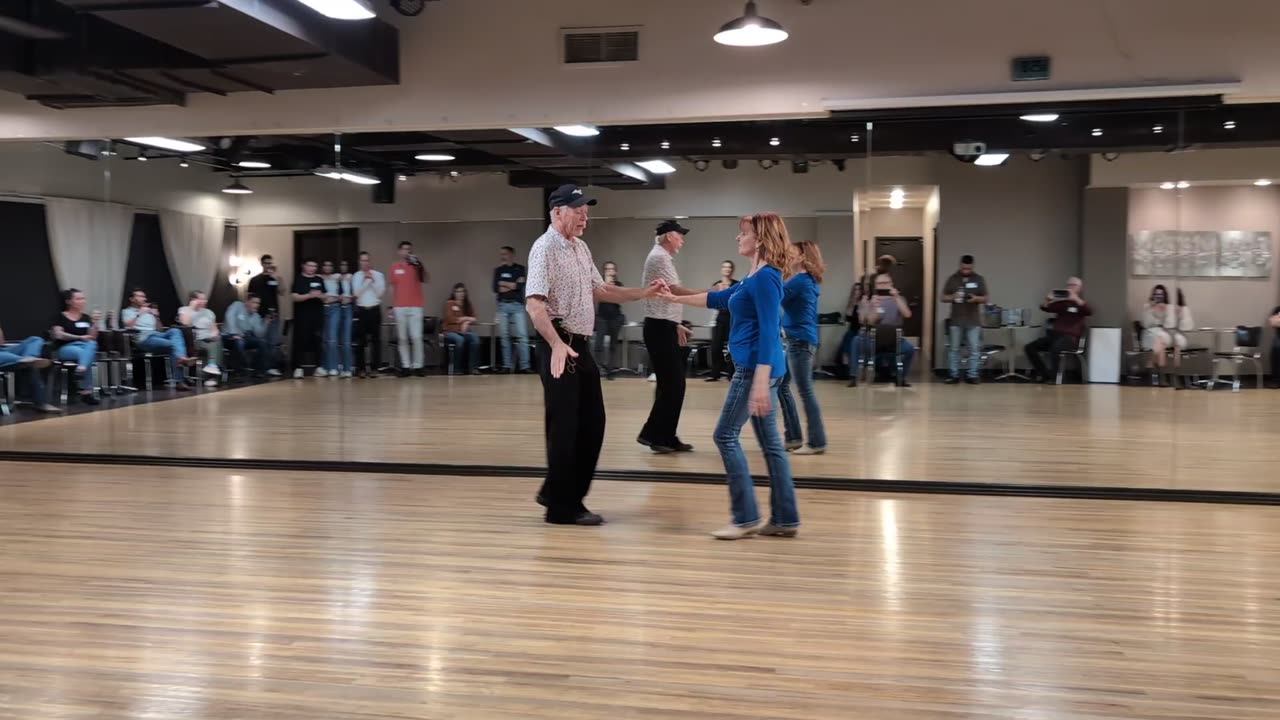 Two Step @ Studio 22 with Bobby Pritchard 20260108 202248878