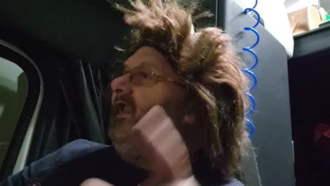OLEGS BED HEAD #ourtruckinglife #truckdrivers #trucker #reallifetrucker #truckdriver #atruckerslife