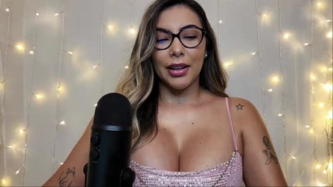 Eating sounds dulces colombianos