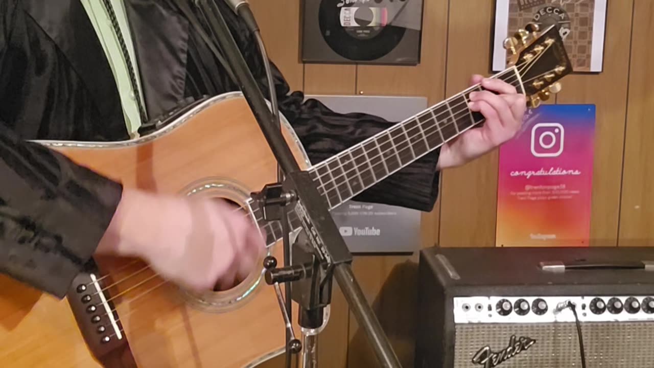 Trent Page plays Conway Twitty.