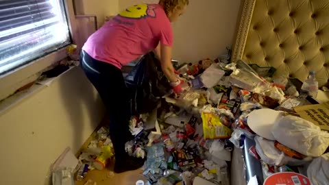 She Couldn’t Afford a $15,000 Professional Cleaning – So I Did It for Free 💖_part6