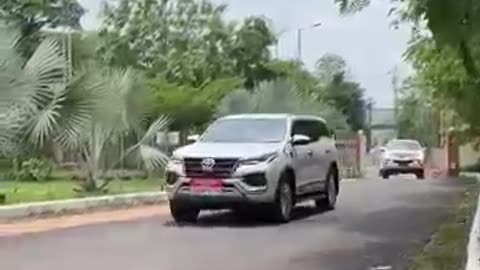 Nischay le gaya sab ko movie dikhane 🍿