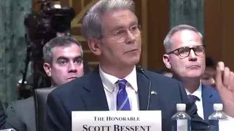 SECRETARY OF TREASURY SCOTT BESSENT AND ELIZABETH WARREN ON ILLEGAL IMMIGRANTS GETTING MEDICAID #usa
