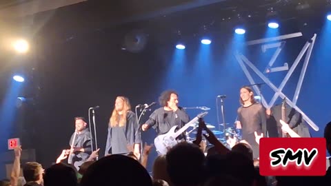 #ShittyMillennialVideos 📱📹🎬 Z & A 🔋⚡ - Erase ✏️ @ Wonder Ballroom Portland, OR 12/11/2024