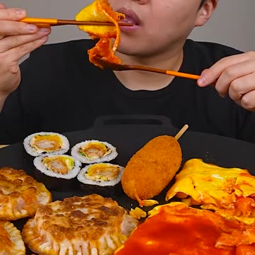 Fried chicken & Fire noodle & pizza dumpling 🐔🔥🍕