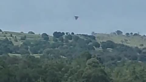 A pyramid-shaped UFO in Paraty, Brazil🧐🤔🛸🛸🛸🛸🛸🛸🛸🛸🛸