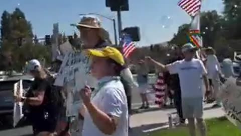Liberals are now protesting 4th of July and Donald Trump.. Barely anyone showed up,. 😭😭