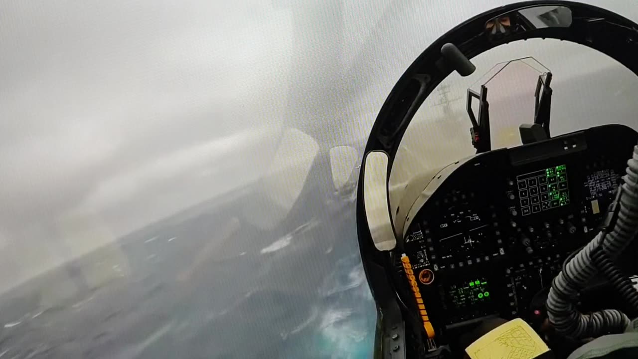 F18-Carrier Landing