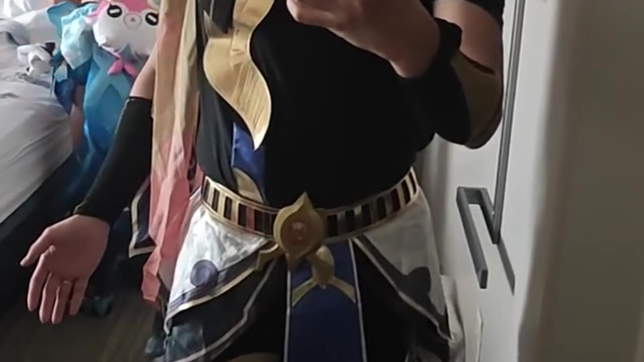 Cyno Cosplay & Mualani Tease | Genshin Impact Cosplay Showcase
