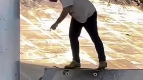 💥😬 The Gnarliest Handrail Slam Ever! Bam Margera | SkateNation