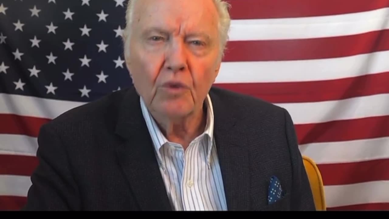 “洛杉磯暴動01”好萊塢知名影星、影帝強沃特 公開猛烈抨擊加州州長 紐森