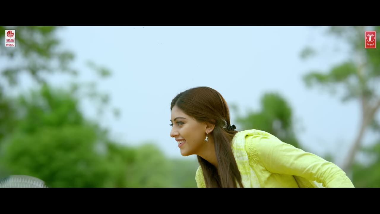 Kallumoosi [4K] Video Song _ Majnu _ Nani_Anu Immanuel