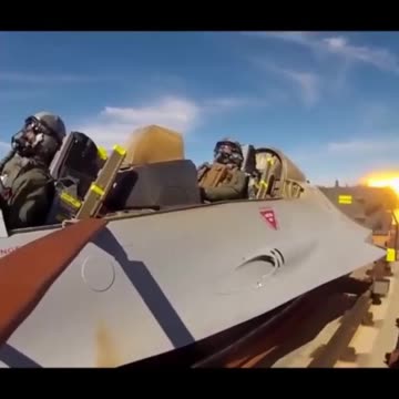 Watch How Fighter #Aircraft Ejection Seats Tested in The Desert #Aviation #AeroArduino