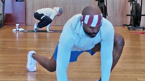 ALTERNATING PUSH UP LUNGE