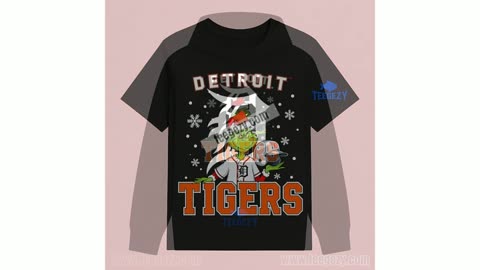 Detroit Tigers Grinch Holding Helmet Winter Shirt Vintage